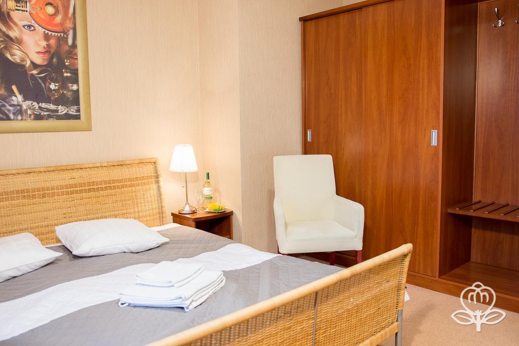 L'Ascada Hotel Śrem Eksteriør billede