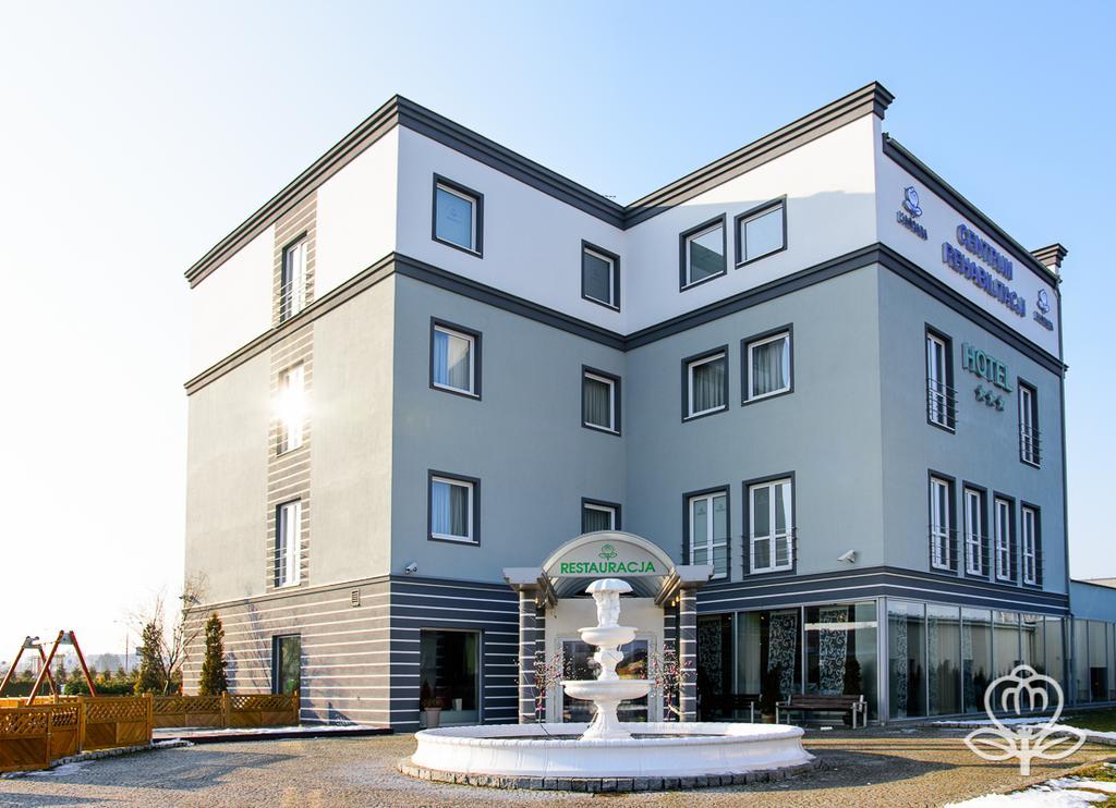 L'Ascada Hotel Śrem Eksteriør billede
